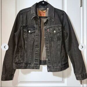 Black Vintage-Style Levis Denim Jacket – Kids L / Women’s S – Excellent Conditio
